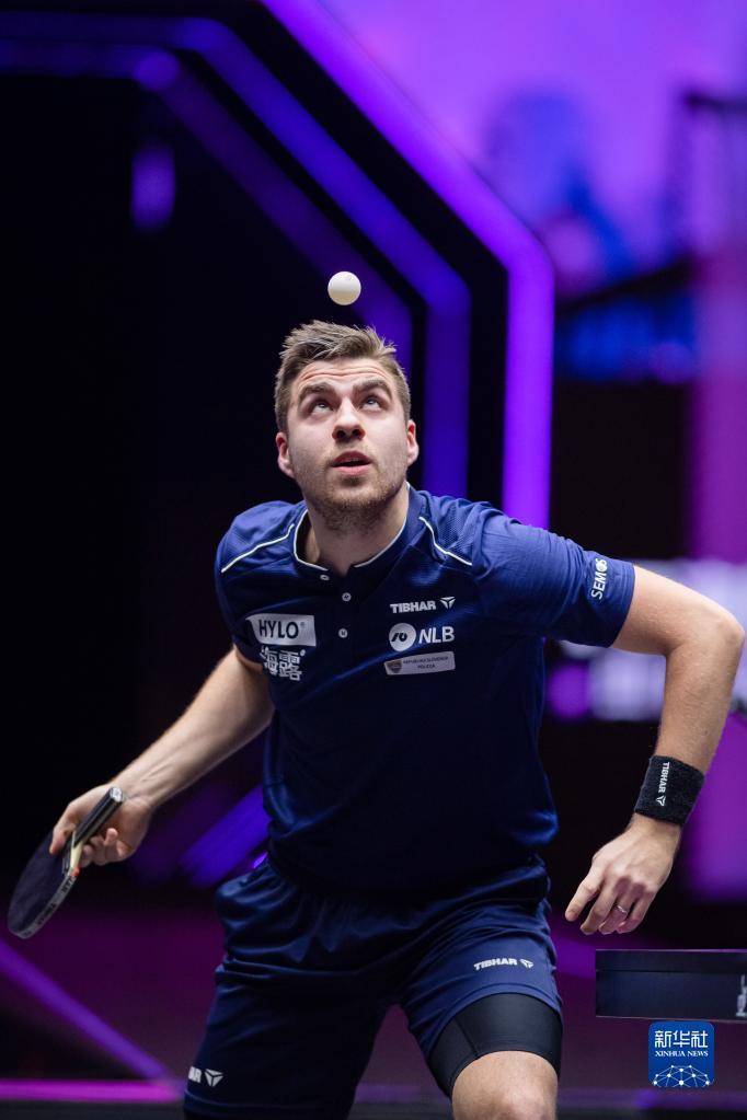 还是西蒙斯 还是西蒙斯